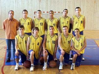 Basket de qualité ce samedi au gymnase du Genevray-3