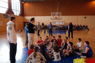 FORUM MINI-BASKET AU GYMNASE DU GENEVRAY-2